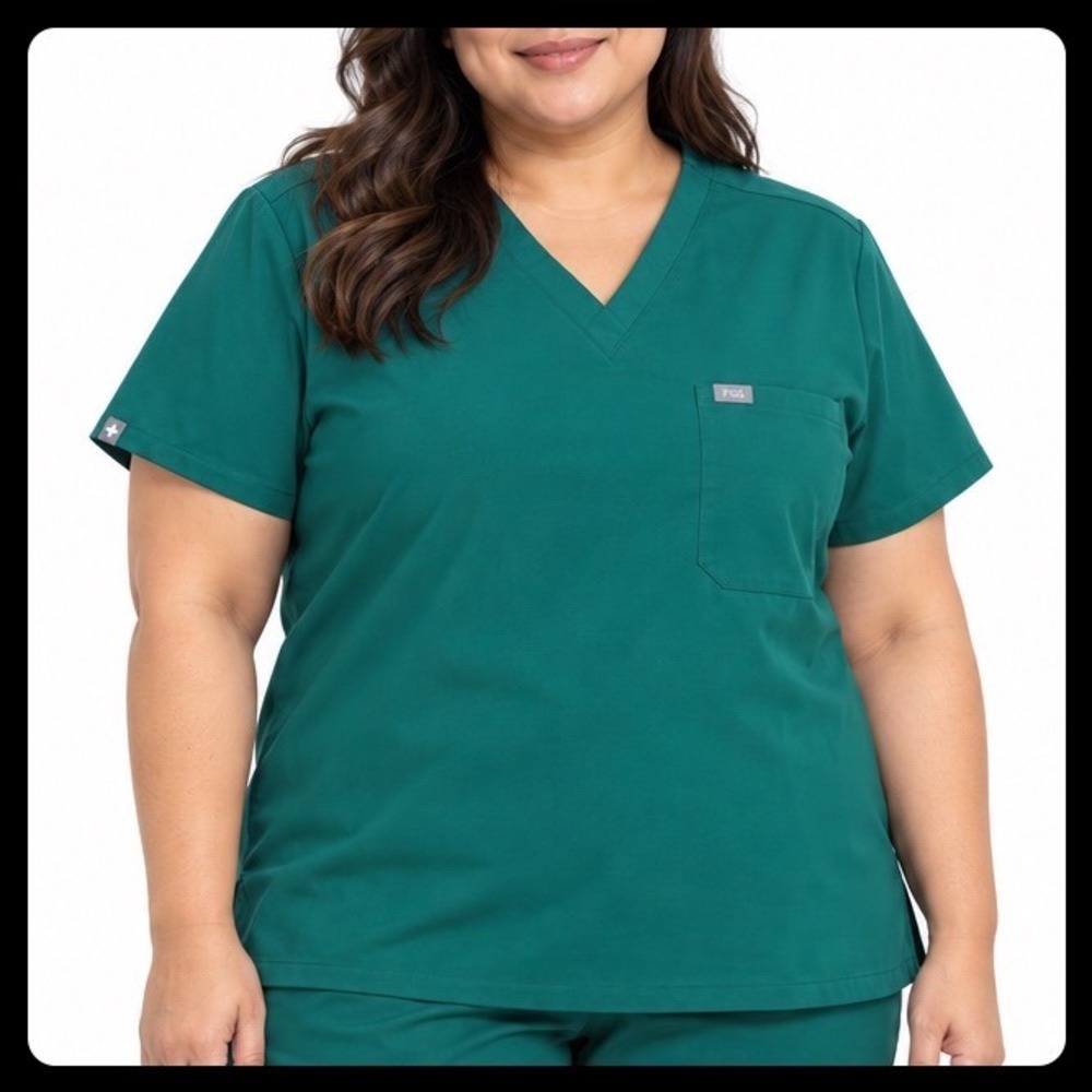 FIGS Casma Scrub Top Women XXL Green Poly Rayon Stretch V-Neck Pocket 1000211